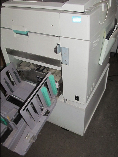 Risographs Rp3700 Duplicator 2