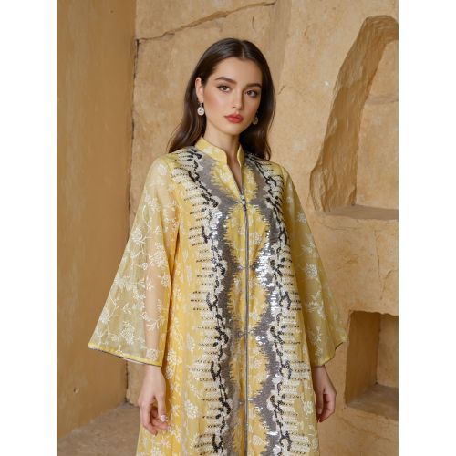 لباس عبای مشبک نقره دوزی شده