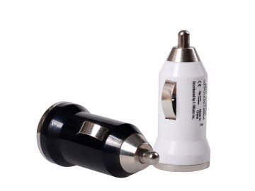 5v / 1a Portable Universal Mini Car Charger For Iphone 4s 5s White