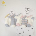 ベアショートソックスメッシュ通気性のある女の子の浅い船の靴下