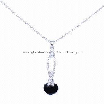 2014 Fashionable Jewelry Heart-shaped Necklaces with Glass and Crystals Decorated