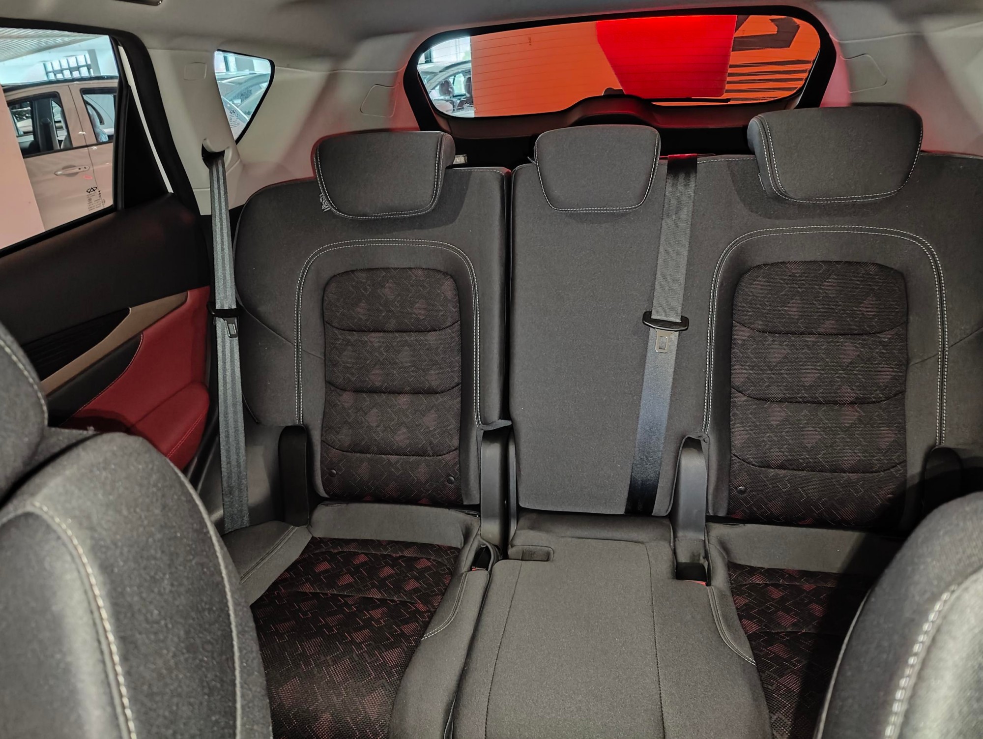 DCT Beyond PRO version, 5-seater