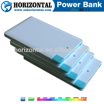 Portable custom 2500mah External ultrathin slim Credit card power bank card with cable