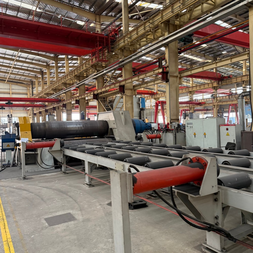 120mm Thick Four-Roll Plate Bending Machine (3)