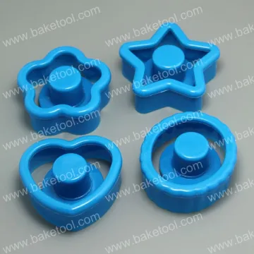 Plastic 4pcs Funny Cake Fondant Stamps for Cake Decoration