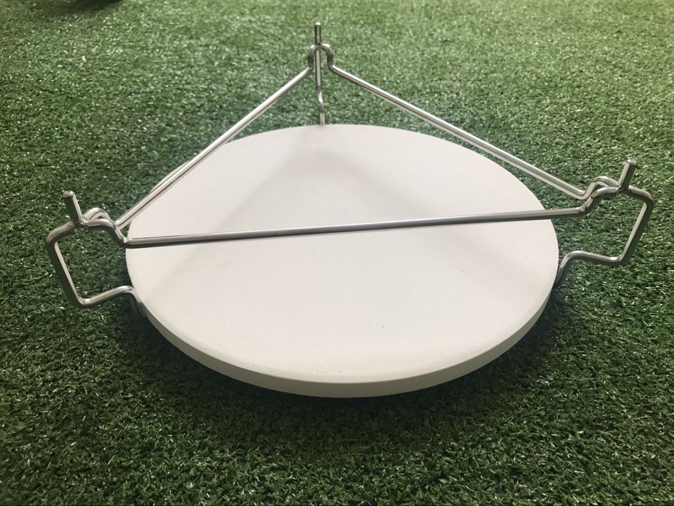 Heat deflector set for barbecue kamado grill