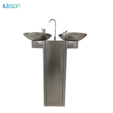 Stainless steel outdoor drinking fountain 3 faucets
