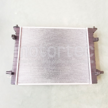 MG Water Tank Auto Spare Parts for MG 3 - Radiator Parts 10483674