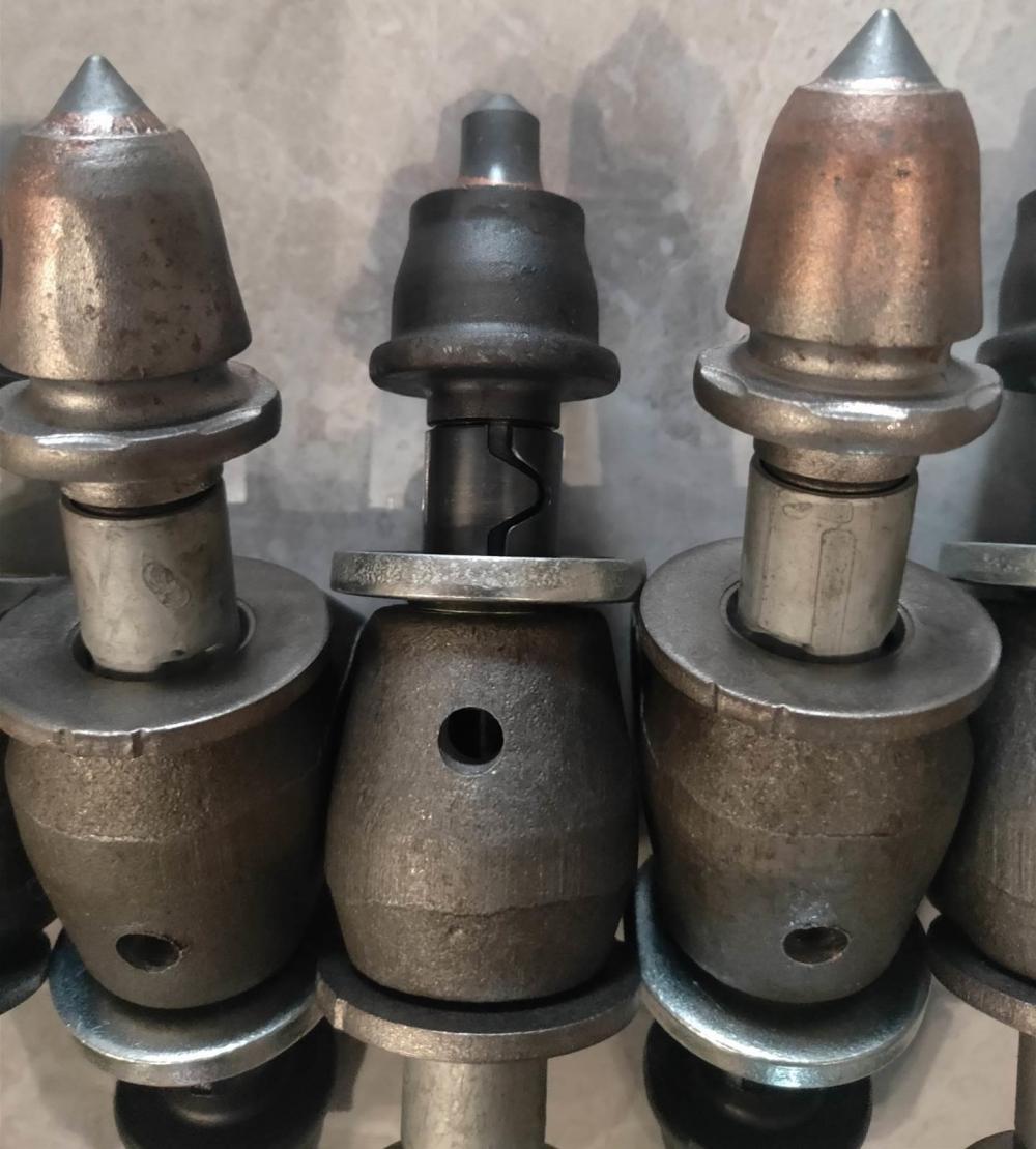 Dostosowane głowice noża do wykopu