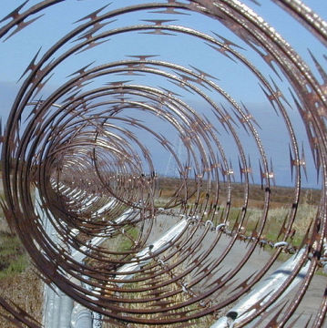 304ss Stainless Steel High Security Razor Barbed Wire Mesh Fence Fr1