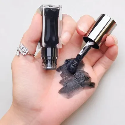 Vegan Lip Products: Rebranding Private Logo's Liquid Lips Tint, Brown Lipgloss, Lip Oil, and Black Lip Tint