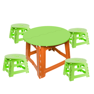 Heißer Verkauf: Customized Farb lebendige Kunststoffhocker und Tischset für Kinder