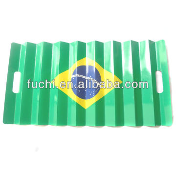 Banner dei fan di Paper Football con Brasile Flag Design per la Coppa del Mondo 2014
