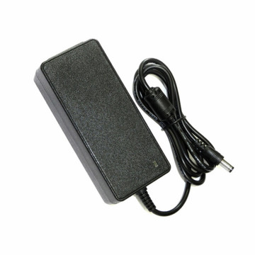 12V 3.5A 42W DVE Switching voeding adapter