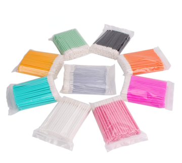 50-Piece Set: Disposable Lip Brushes, Makeup Wands, and Beauty Tools Kit for Lipstick & Gloss Application