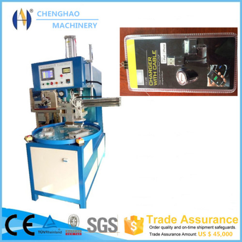 3 Stesen Kerja Blister Sealing Machine With Manipulator