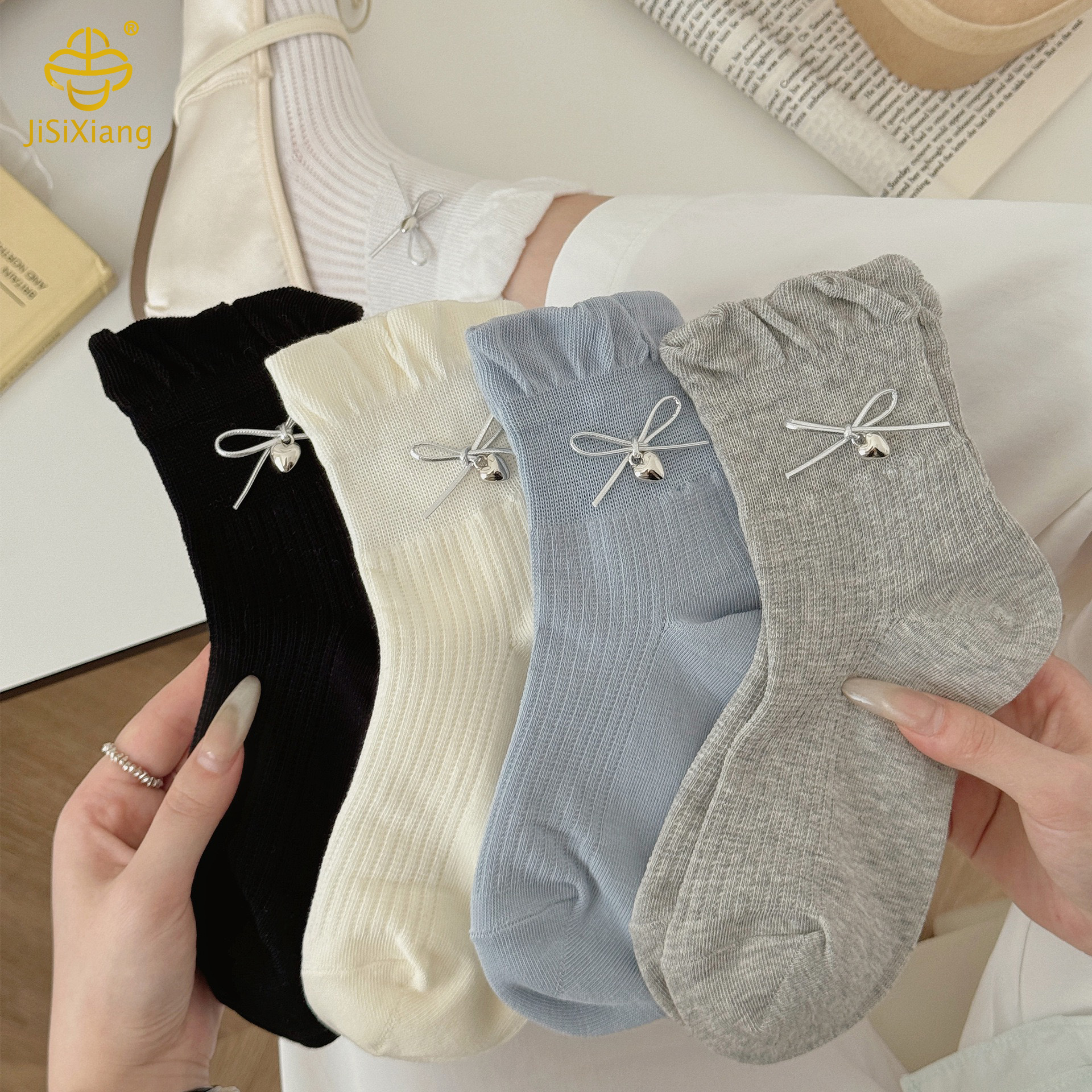 Korean version of the bow tie ribbon tube socks