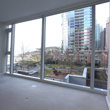 Lingyin Construction Materials Ltd 2019 New Design aluminum large glass front windows for sale
