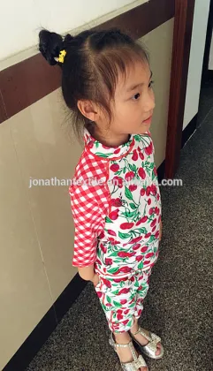 2016 Children's likable long sleeve and pants two piece surfing wear.