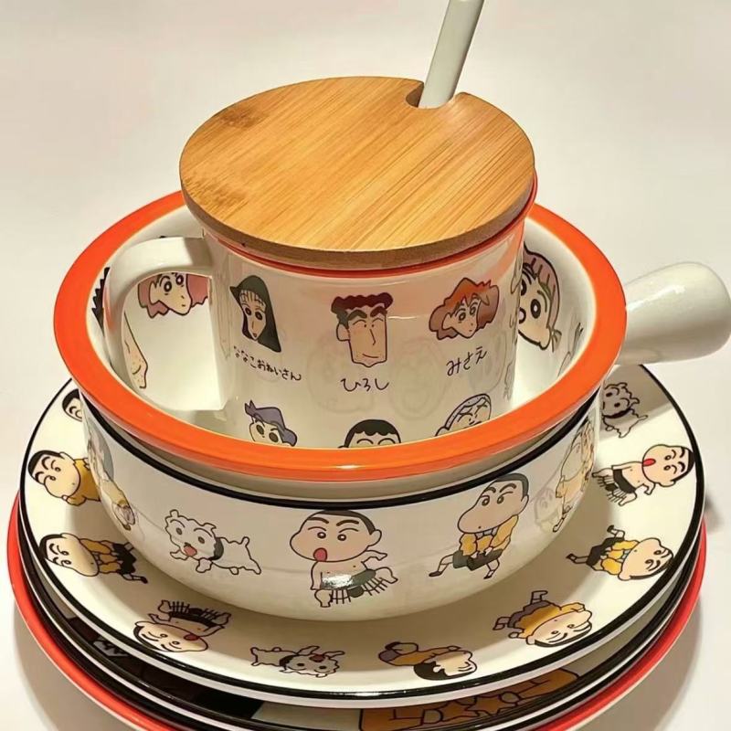 Stylish Anime-Themed Dinnerware Collection
