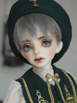 BJD Augus Boy 43cm Ball Jointed Doll