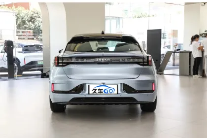 Geely Zeekr 001 100kWh WE