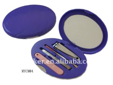 pedicure set in plastic case,manicure scissors