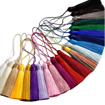 Polyester silk tassel 8*8CM