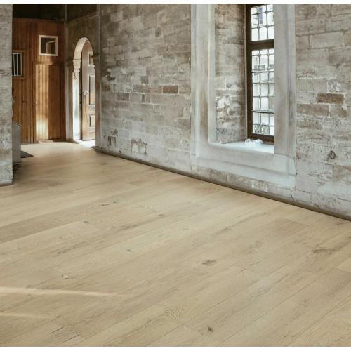 Light Color Oak Engineered Wooden Floors