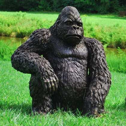 Outdoor Decoration Bronze Gorilla Sculpture