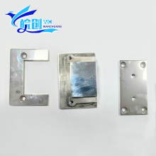 Conjunto de accionamiento de puerta de vidrio de acero inoxidable.