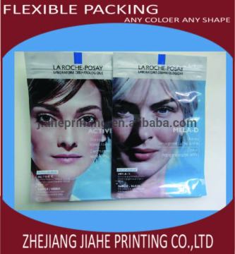 skincare packaging bag PE material cutomized design have bottom zipper bag stand up pouch