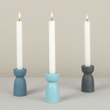 Moderno elegante supporto per candele conico in ceramica in bianco e nero