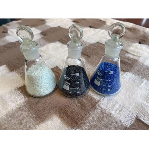 Выделите модифицированные PBT гранулы