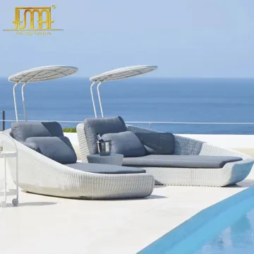 Comfortable Wicker Savannah Rattan Outdoor Daybed Furniture