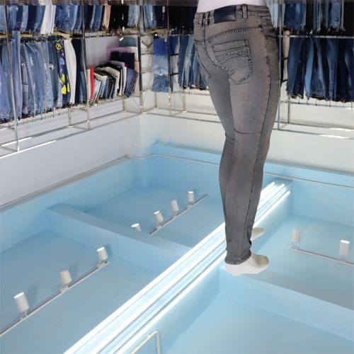 Jeans bruns pour hommes maigres en gros