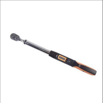 High precision digital torque wrench
