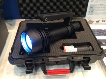 Marine waterproof HID flashlight/torchlight