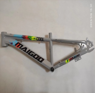 20 Zoll Stahl Mountainbike -Rahmen mit individuellem Malerei und Aufklebern