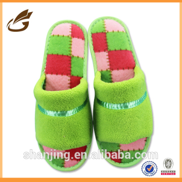plush minion slipper simple personality slipper indoor shoe slipper