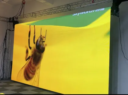 Scenico P1.25 LED Rolling Gate Display