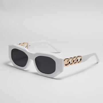 2022 Wholesale Square Glasses Frame Black Sunglasses New Women's Fashion Sunglasses