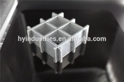 Outdoor aluminum press-lock borden grating