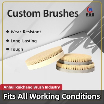 Versatile Disc Brush for Wood and Metal Surfaces