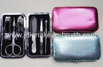 6pcs Gift Manicure Set In Pu Case 