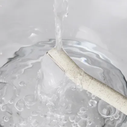 Makeup Beauty Tools: Eyebrow Trimmers and Shapers