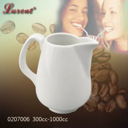 Ceramic house kitchen white sauce jar cookie pot creamer