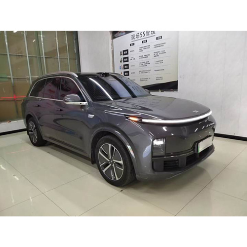 Used luxury SUV Lixiang L8