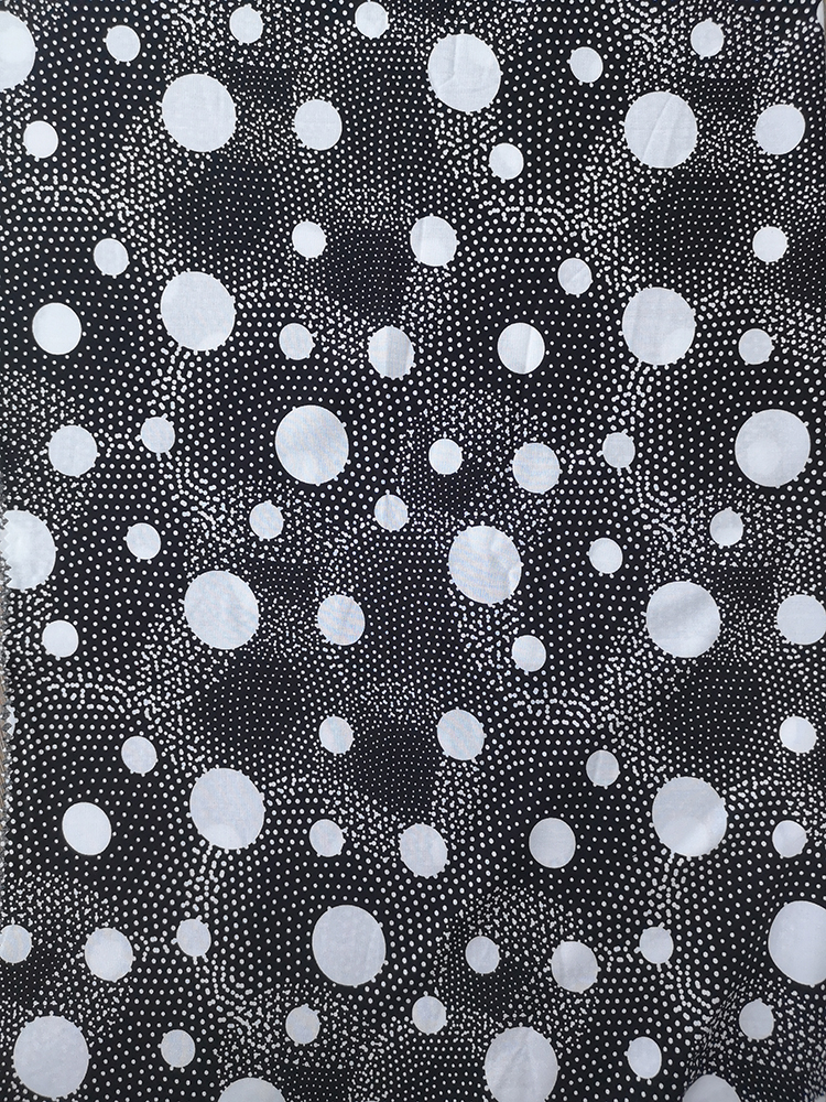 Dots Rayon Challis 30S Air-jet Printing Fabric