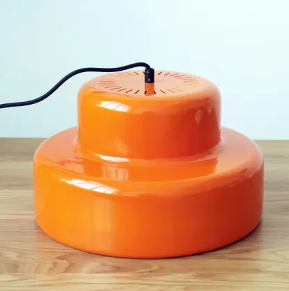 Nordic Retro Dining Room Lighting: Large Chandelier and LED Pendant Lights